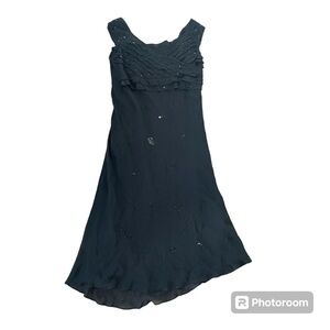 Vintage Y2K 00’s black dress from Lapis.